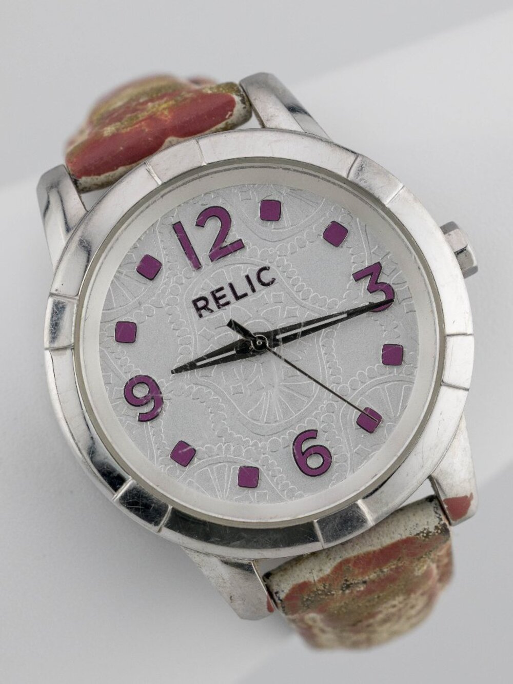 Relic ZR12034 Paisley Dial Quartz Analog Women's Watch New Battery